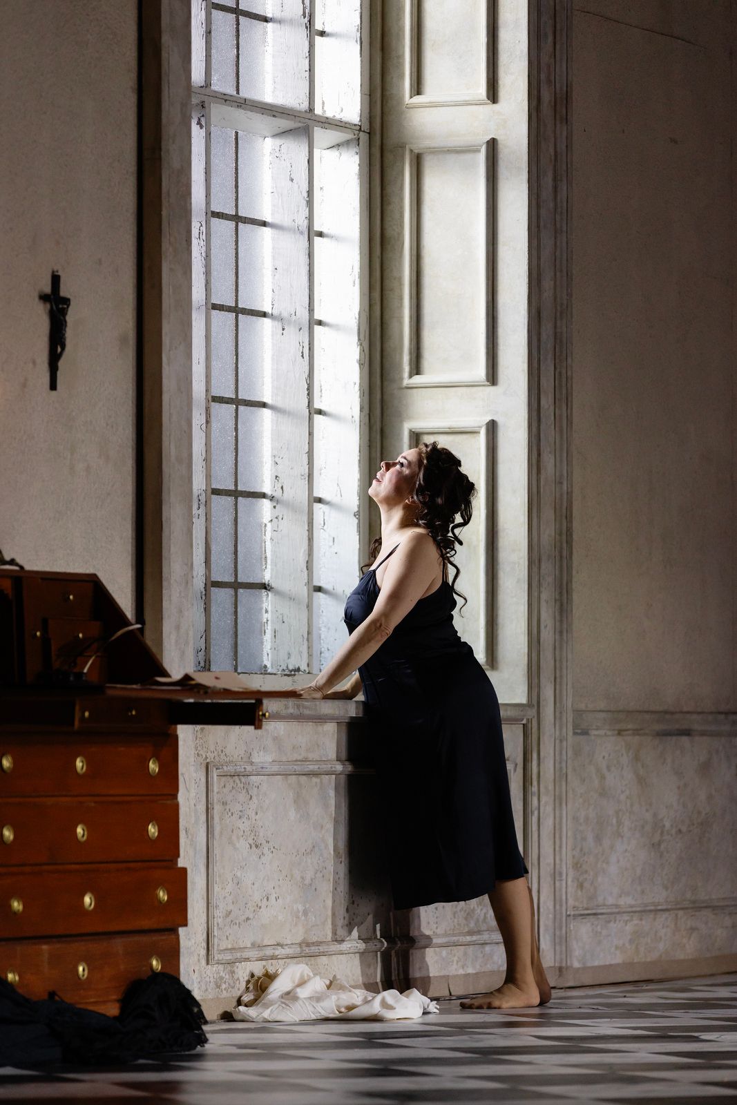 Elisabet Strid as Tosca at Finnish National Opera &copy; Emma Suominen